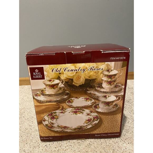 Royal Albert OLD COUNTRY ROSES 20-PIECE DINNERWARE SET New In Box - Picture 5 of 7